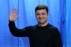 После обработки почти 50% голосов на президентских выборах на Украине лидирует Зеленский