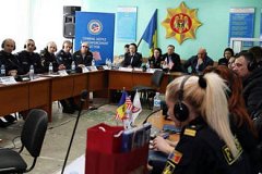 Молдавских полицейских проинструктировали агенты ФБР
