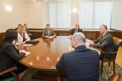 Додон провел встречу с послом Австрии в Молдове