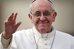 Изменил молитву. Папа Римский отредактировал «Отче наш»