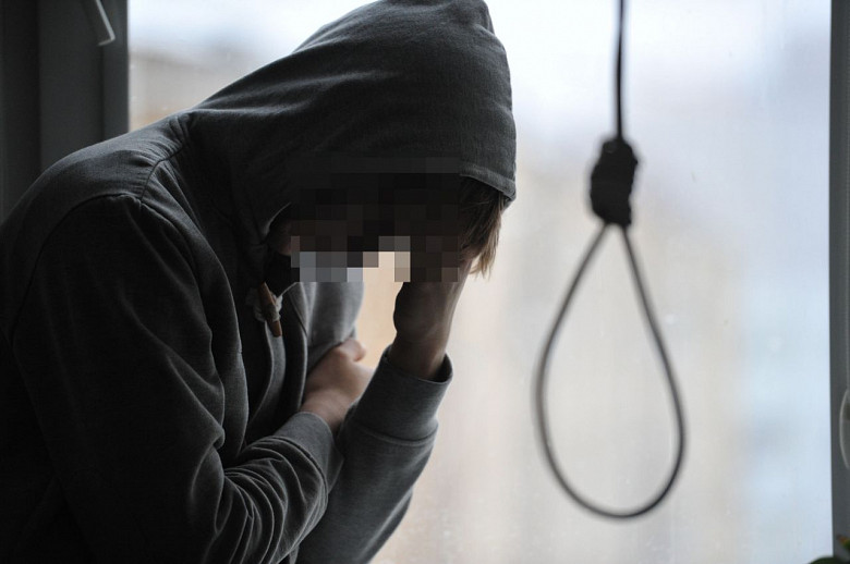 400 самоубийц из 500, в Молдове, это молодые мужчины