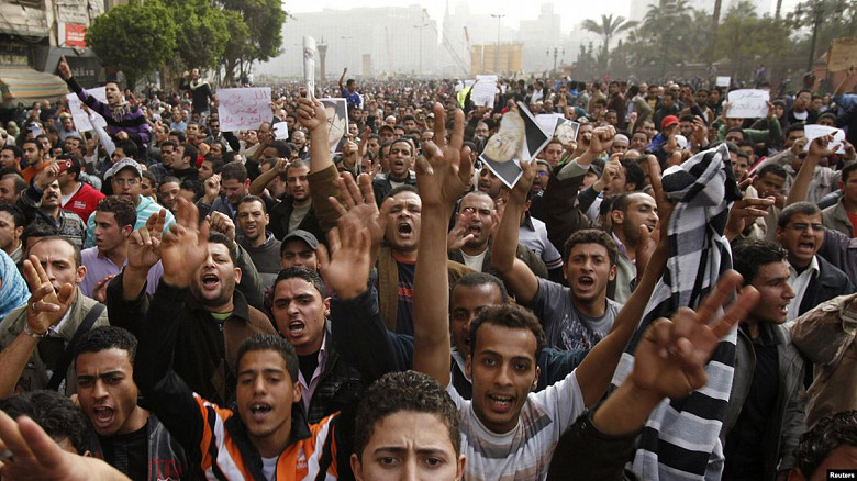 60% населения Египта - это безработная молодежь...