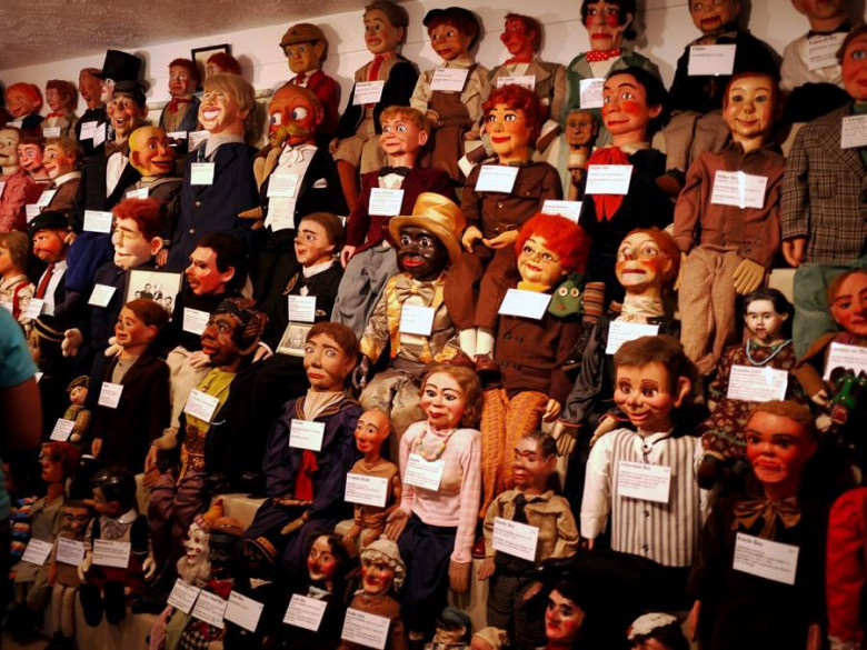 Музей говорящих кукол. Штат Кентукки
